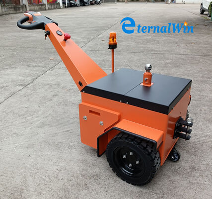 کامیون تراکتور فولادی با نیروی کشش نامی 7000 نیوتن، سرعت حرکت بارگیری و تخلیه 2 تا 3 کیلومتر در ساعت، مناسب برای صنعت